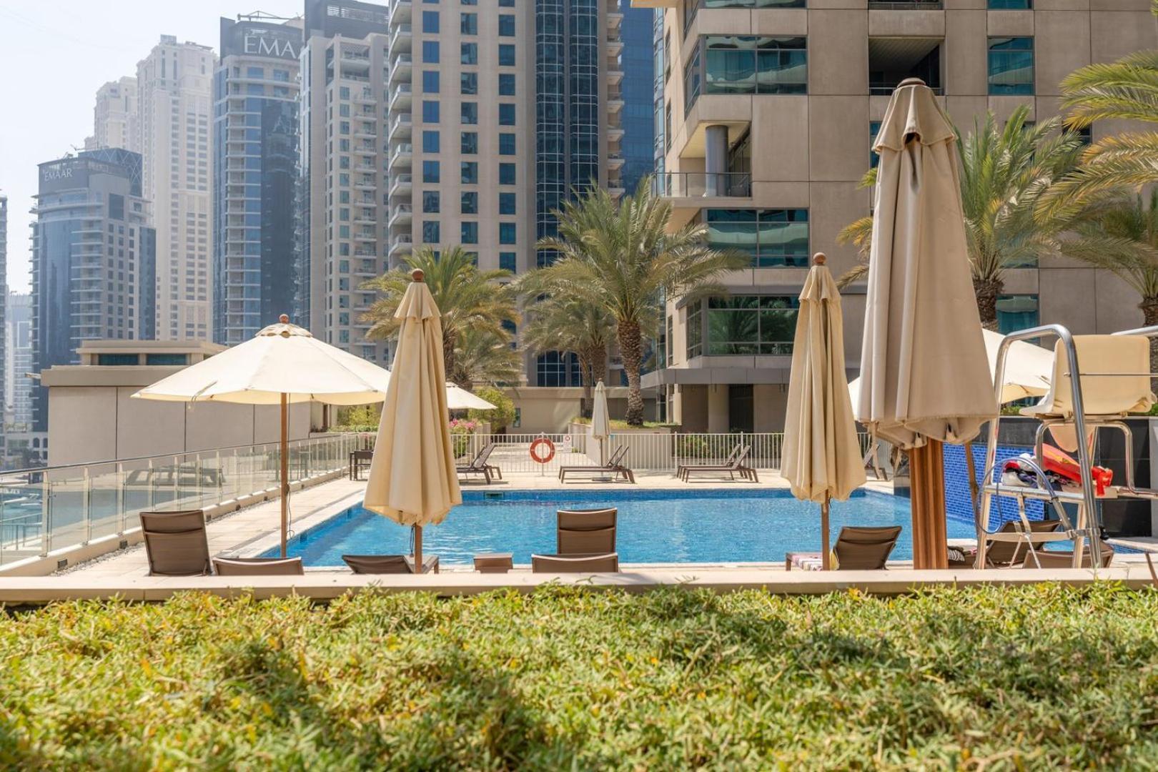 Spacious & Luxurious 1br - Marina Views - 3mn Walk To Tram, Jbr & (adults Only) شقة دبي